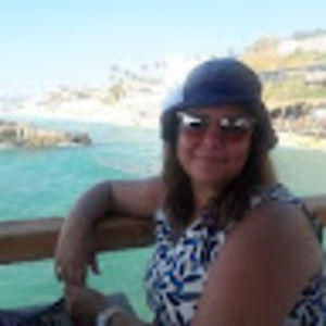 Meet your Posher, Manal